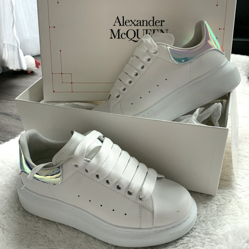 Alexander McQueen “Larry” Oversized Sneaker in Dream/Irridescent - 35.5